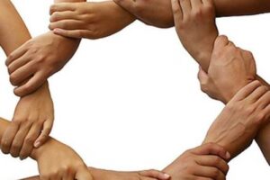 تنها یک سخن در میانه نیست! اتحاد ملی!